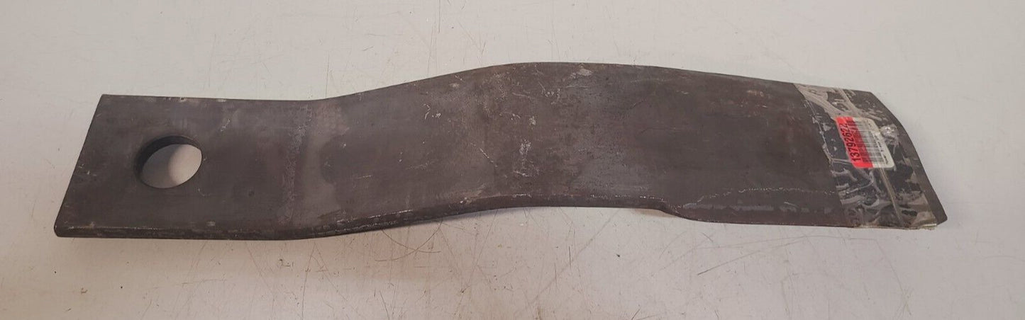 Rotary Cutter Mower Blade S8589 | 20-1/2" x 4" x 1" | H806