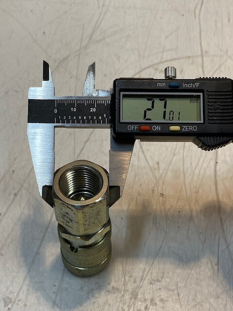Aeroquip 3/8” Hydraulic Coupling Fitting FD49 Series 27mm OD 18mm ID