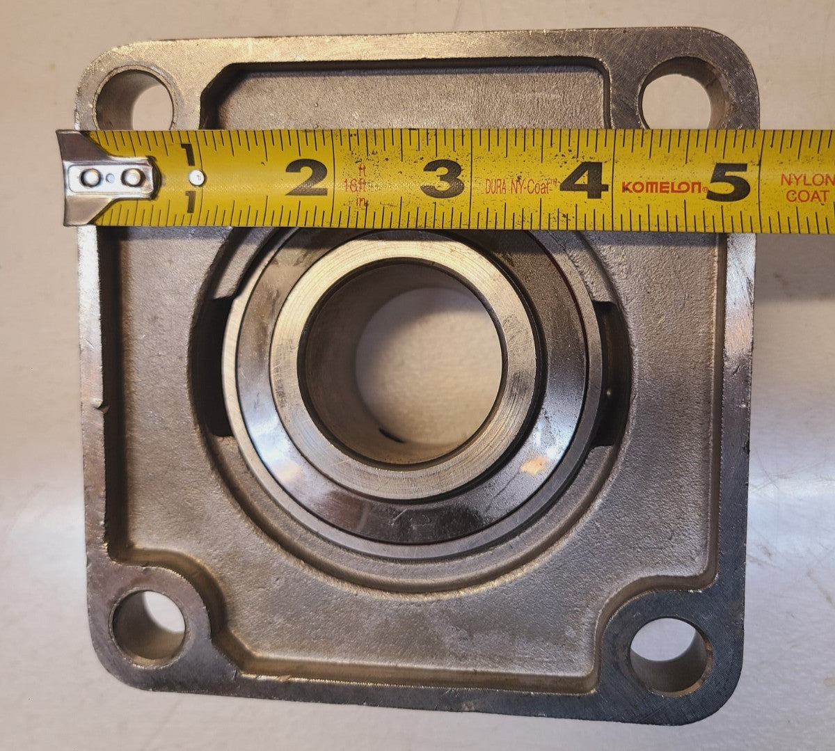 A&L  4-Bolt Flange Mounted Bearing SF208 | SSUC208-24