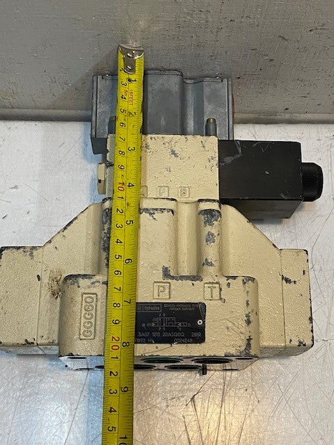 Denison Directional Control Valve A4D03 3A07 1213 20A5G0Q 281R 026 67892 H