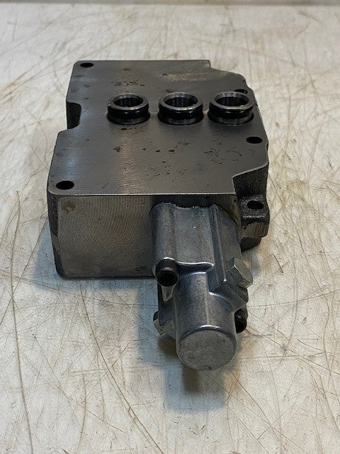 Sauer Danfoss Hydraulic Sectional Valve for John Deere 1681-400R | 156B7006