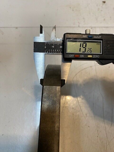 6-Hole Steel Flange 5392-11 | 7-3/16" L 6-7/16" W 101mm Bore 19mm Thick