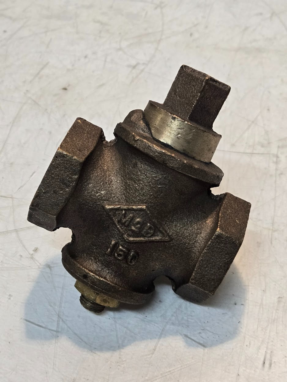 McDonald 150 3-Way Brass Valve 1 in FNPT Ports | Quarter Turn | 1-3/4 in Hex