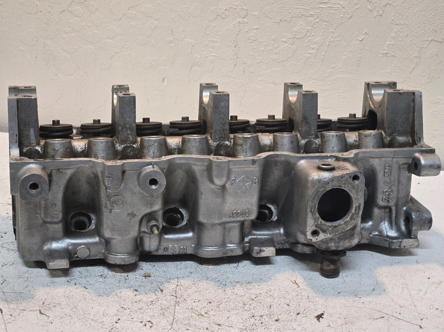 Cylinder Head 4105 782 | AS7U3 for Dodge See Pictures