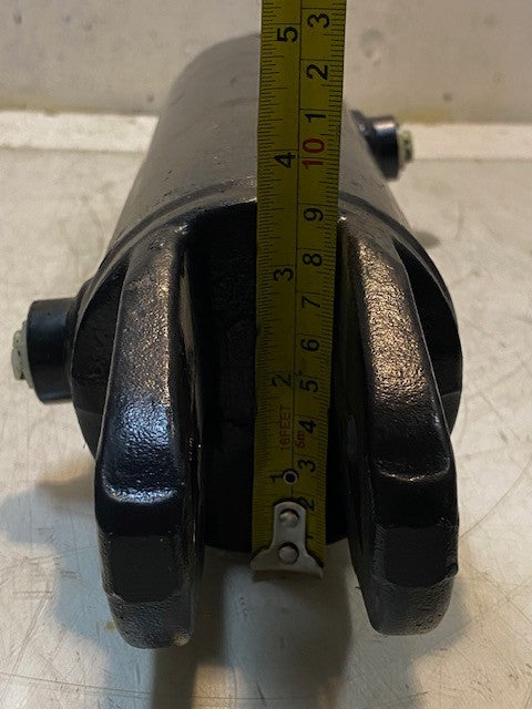 Hydraulic Cylinder A215043 | W10G15 | 20-3/4" Long 24mm Bore 92mm OD
