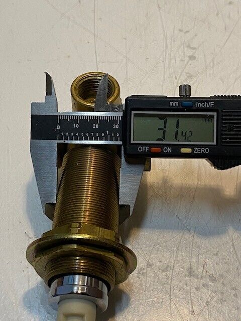 Delta Transfer Valve 5-1/2" L 2-3/8" W 31mm Shaft 18mm Bore