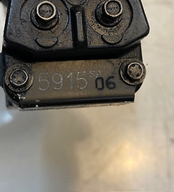 Fuel Injector 5915 | 6126 | M442 | 1654 | 5915