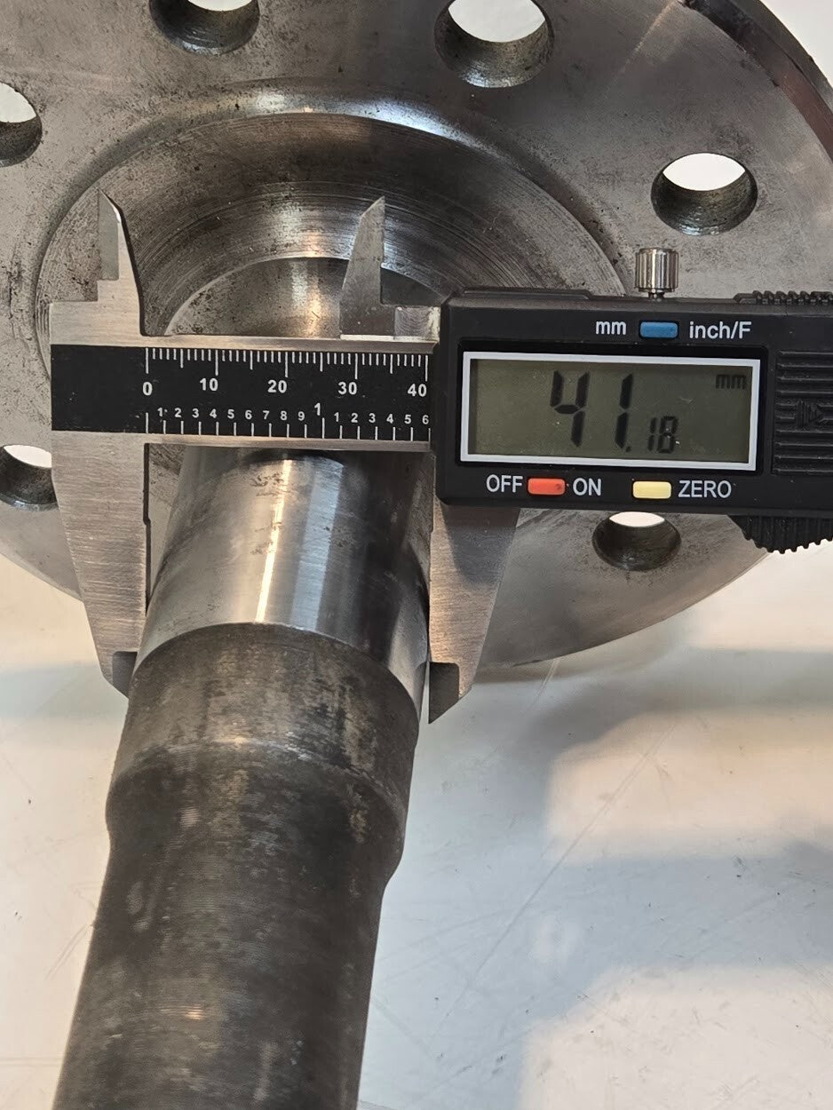 Rear Axle Shaft MG2192 for Motive Gear | 32-1/2" Long | 31 Spline | Dual 5x135mm