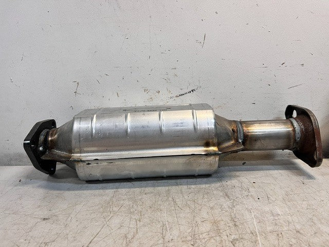 FVP Brand Catalytic Converter APC642132 Kit Exhaust System Emissions Assembly