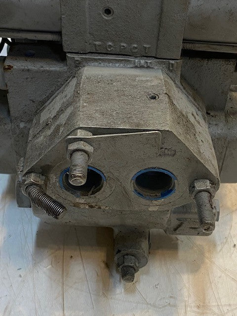 TCPCT Multi-Spool Hyrdraulic Control Valve 221602-25, 221641, 5038, 522A3