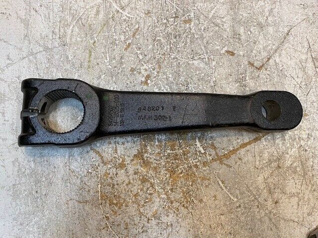 Pitman Steering Box Arm 448201 | 84284502 | 14-18525-000