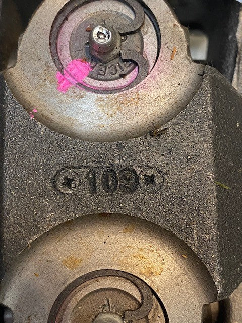 Spicer CV Head 02-26-309 | N37 | 109 | M2 | 7" Long 4" Wide