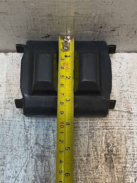 Clamshell Frame Mount Housing & Insert 4-1/2" L 3-1/2" W 2-1/2" H