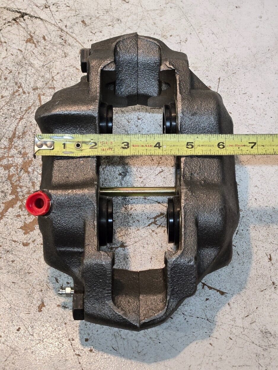 Delco Moraine Brake Caliper 5473795 for 1965-82 Corvette