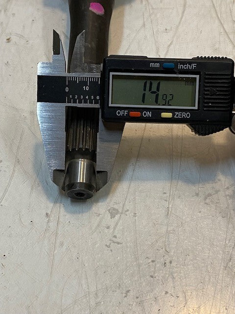 Input Shaft 8" Long 70mm OD 30-Teeth 15mm End 22mm Shaft 20-Spline
