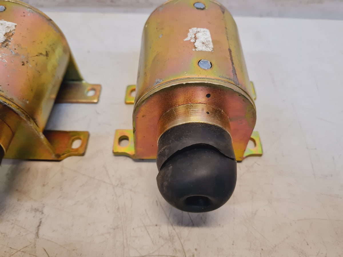 8 Qty. of Thermo King Starter Solenoids 1E59729G01 - Damaged  Rubbers (8 Qty)