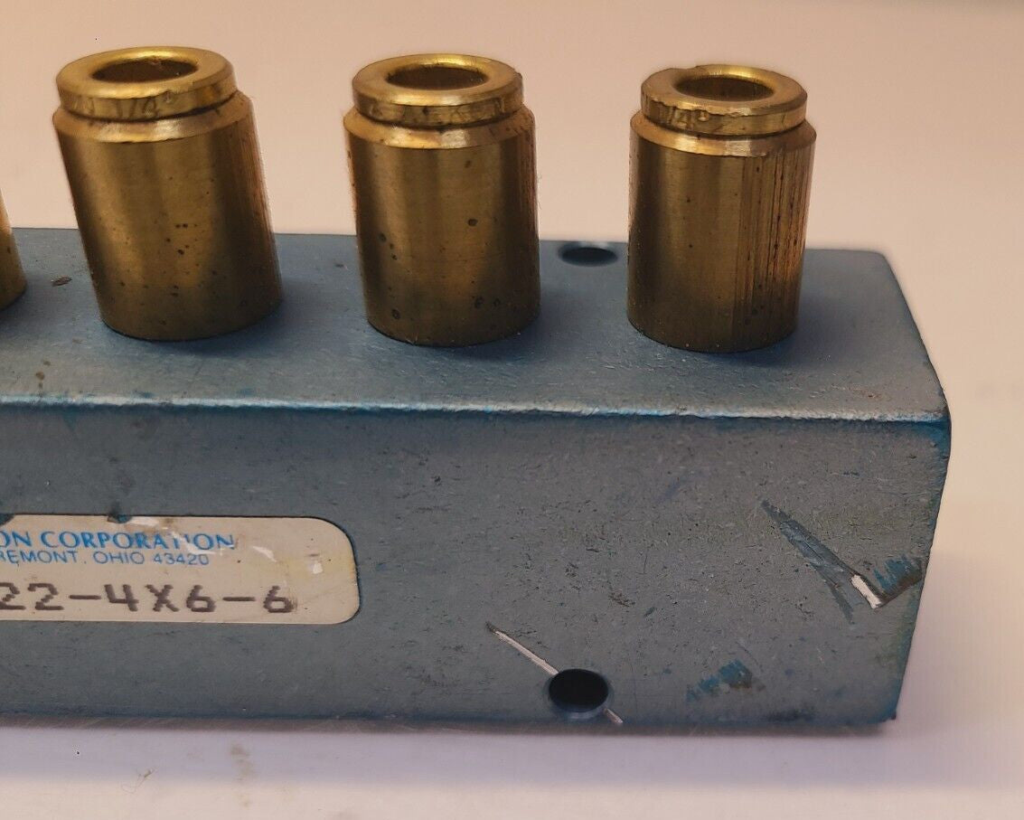 Alkon Corporation Pneumatic Manifold MQ22-4X6-6 | DC: 062800