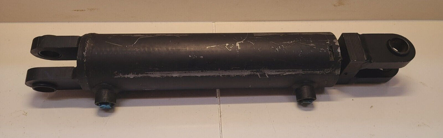 Hydraulic Cylinder T80114N | 23 S1/2 3M B16 A/S105