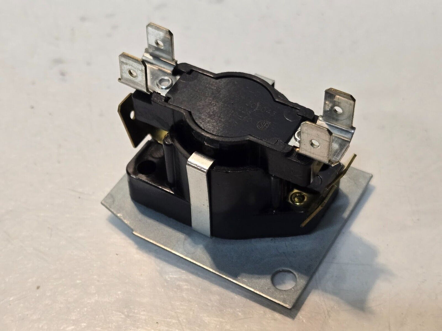 2 Quantity of Source 1 24V Heat Sequencer Relays S1-02419082028 | 12S20 (2 Qty)