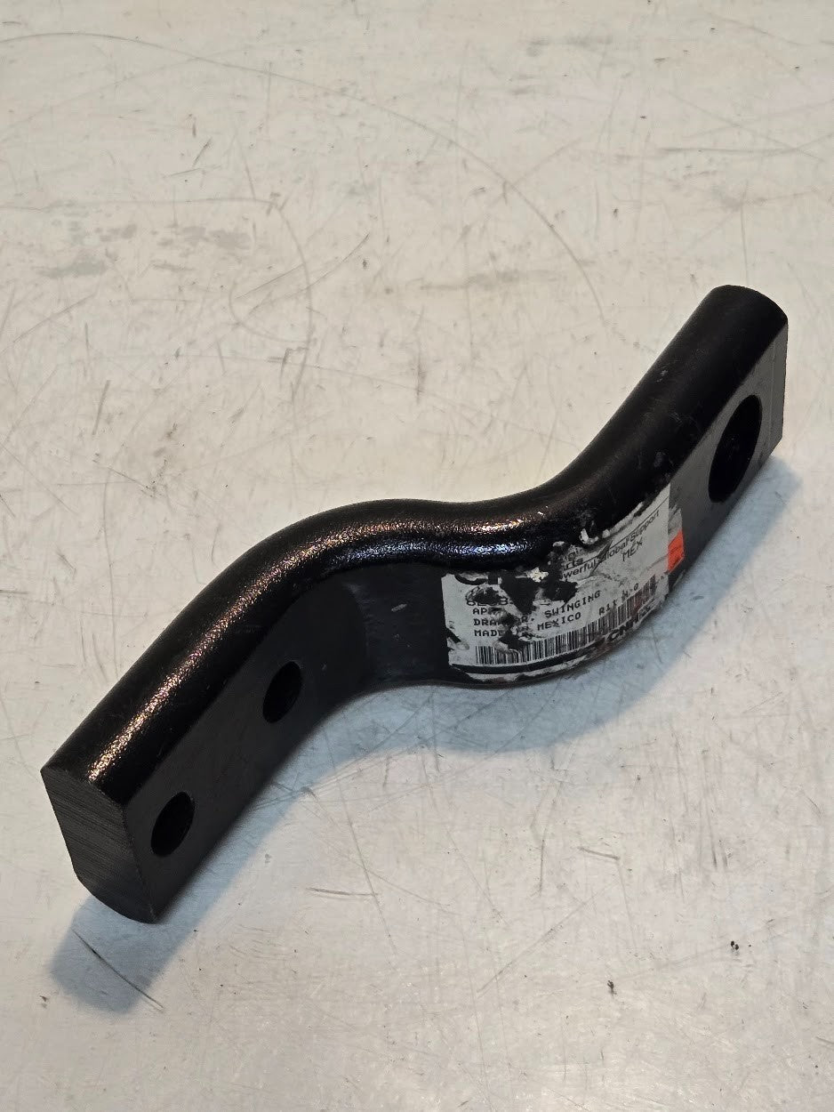 CNH Swinging Drawbar | 9.5" Long 2.5" Wide 1" Thick | 33.5 mm Clevis Hole
