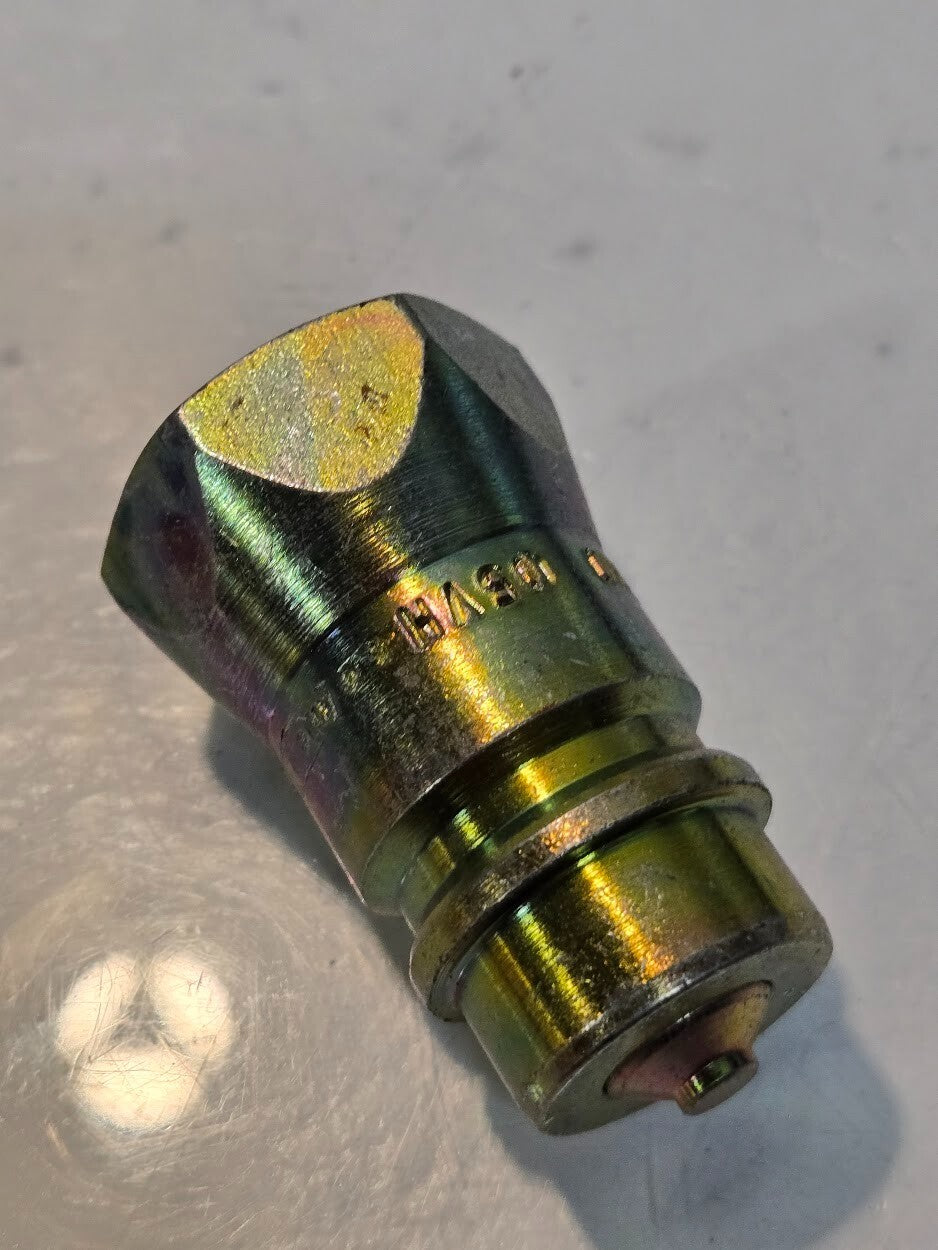 8 Quantity of Pioneer 8010-15P 1/2" Valved Hydraulic Nipples 3/4"-16 ORB (8 Qty)