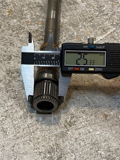 Billet Input Shaft 9-1/2" Long 31-Spline 25mm Thread 22-Spline 19mm Thread