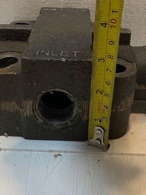 Carter Tool 72-122VR Hydraulic Valve 18mm Shaft 30mm Bore 9" L 5" W 3" H