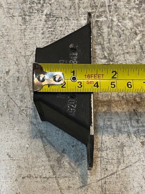 Compression Mount 52160 MFR-5P059 | 4-5/16" L 1-1/2" H 2" W 11mm Bore