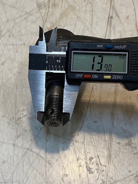 MOOG 76-77 Tie Rod End 2358 | 6" Long 25mm Thread 14mm Nose Thread