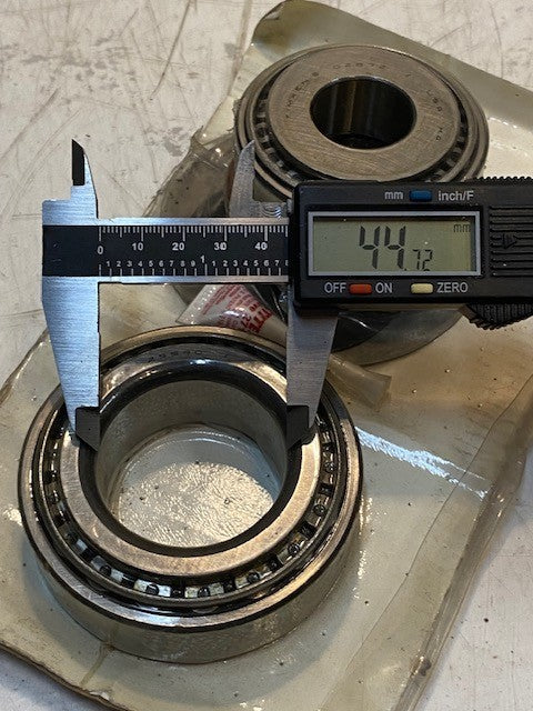 Set of 2 Different Timken Bearings 25590 (83mm OD) & 02872 (73mm OD)