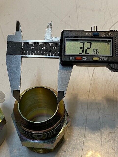 2 Quantity of Straight Hex Adapters 68mm H 33mm Bore 48mm Thread (2 Quantity)