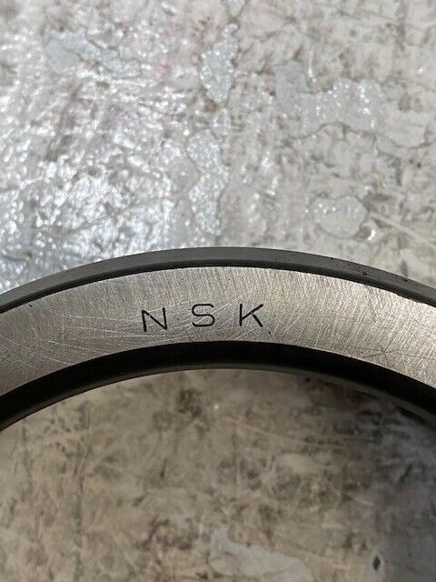 NSK NU326 Japan Z Cylindrical Roller Bearing (Only Pictured Part)