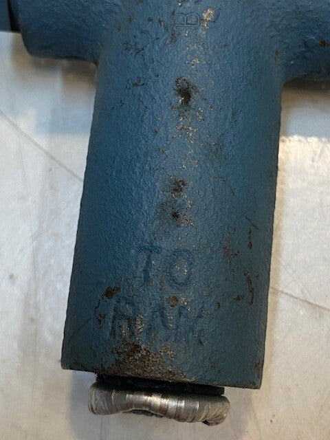 Hydraulic Relief Valve V13277 | 4-1/4" L 34mm Thick 4" W 28mm Thick