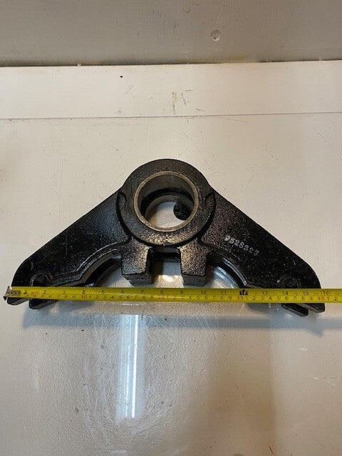 Axle Support Bracket 9528323 | 9528324 | 16" Wide 4" Deep 8" Tall 79mm Bore