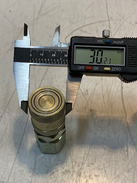 Aeroquip 3/8” Hydraulic Coupling Fitting FD49 Series 27mm OD 18mm ID