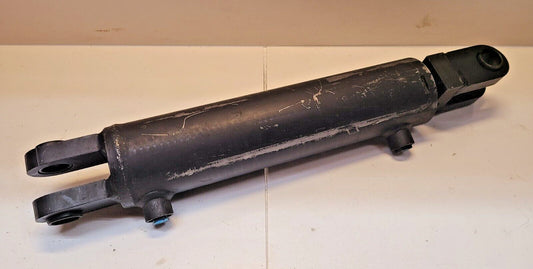 Hydraulic Cylinder T80114N | 23 S1/2 3M B16 A/S105