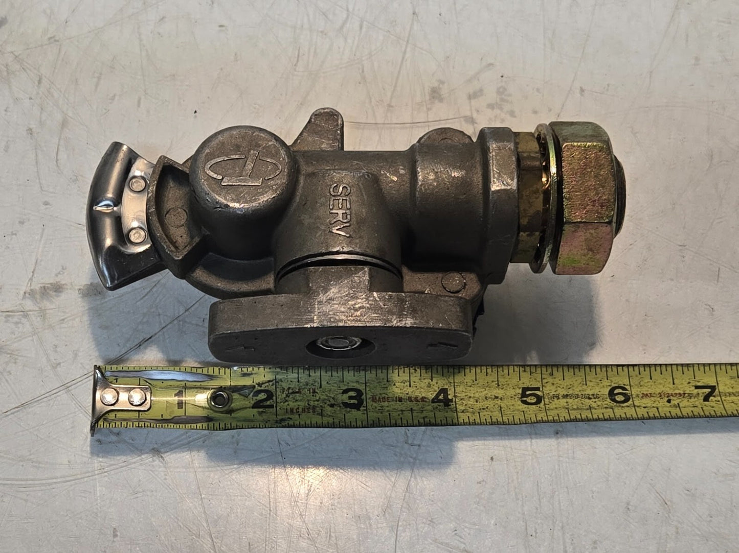 Service Blue Glandhand with Quarter Turn Shutoff Valve | 1/2" FPT | 37mm Hex Nut