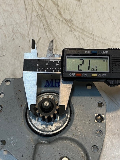Power Window Motor MR 12-Teeth 9" Long 4-1/2" Wide