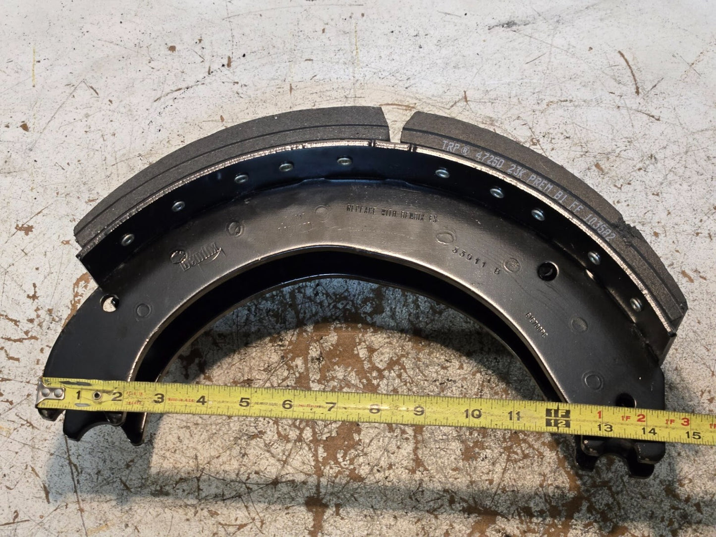 TRP Brake Shoe 4725D 23K PREM B1 FF 103582 | 2148561 for Bendix 819706 | 33911 B