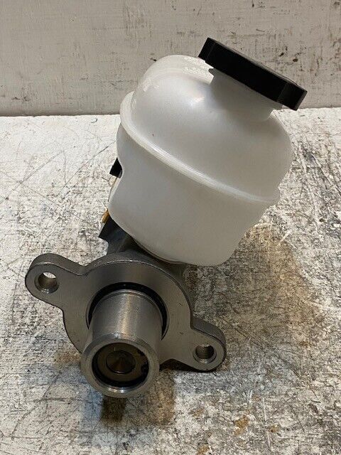 Brake Master Cylinder 41mm Bore OD 11mm Holes