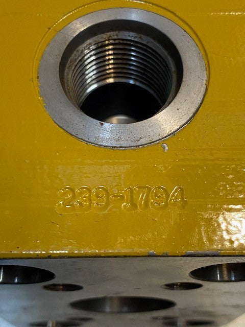 Caterpillar CAT Block 239-1794 | 4-3/4" L 3-1/4" W 32mm Bore 25mm Thread
