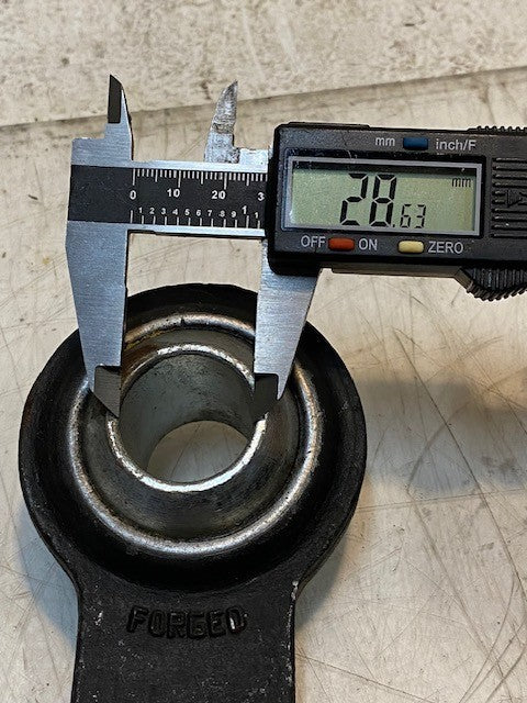 Weld On End for Lift Arm 6L1 | 5-1/2" Long 29mm Bore 1-1/2" Arm 3" Dia. Head