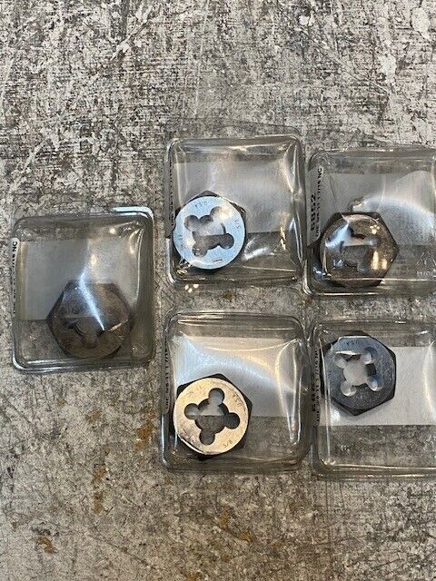 5 Quantity of 6852 RH High Carbon Steel Hex Dies 5/8-11 (5 Quantity)