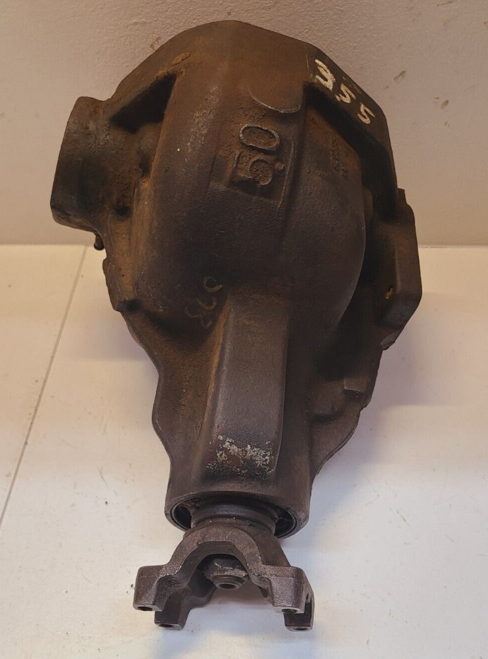 Ford Dana 50 Front Axle Housing 620598 | 3.55 Ratio