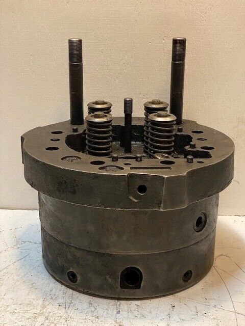 Diesel Engine Cylinder Head DF9558058 13-1/2" Dia. 12-1/2" Tall 25mm Thread