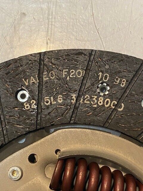 Valeo Clutch Pressure Plate Kit 167345 | 339874 | 81124 | 8301T21 | 3014691