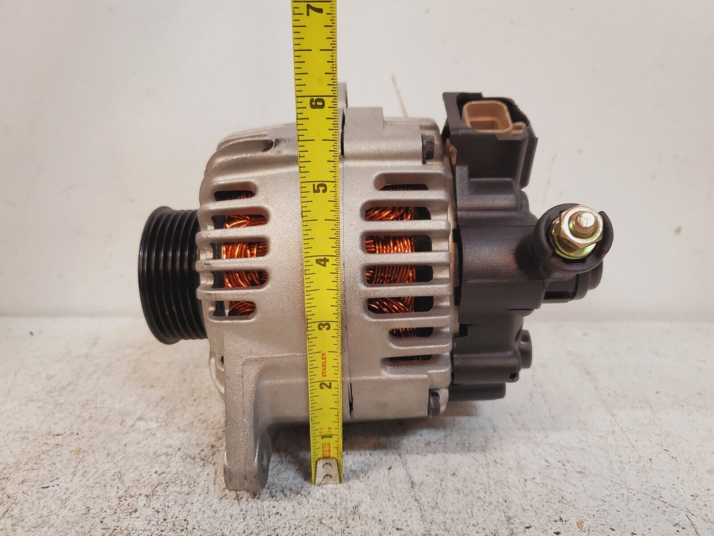 Valeo Remanufactured Alternator 37300-37400-RM