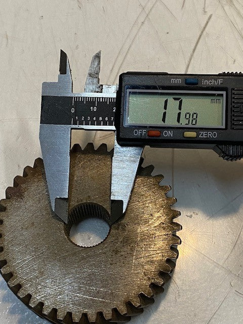 Detroit Diesel Blower Rotor Gear 5119195 | 3" Dia. 3/4" Thick 18mm Bore 39-Teeth