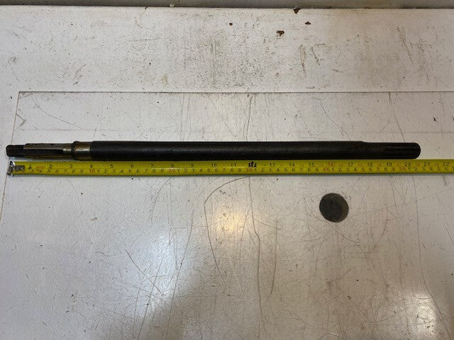 E-Z-Go Keyed Right Hand Axle 4-026 | 20-3/4" Long 26mm Shaft 22mm 10-Spline