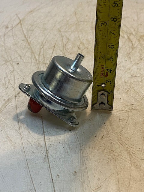 Standard Motor Fuel Injection Pressure Regulator 147JJAC Injection System